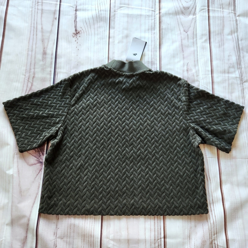 NWT Nike "Everyday Modern Allover Jacquard Boxy Top" Green Crop | Women's Size M - Picture 6 of 10